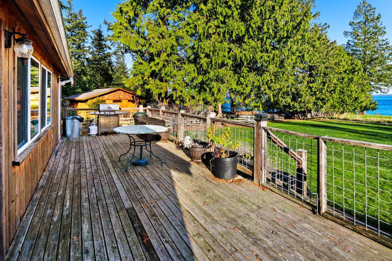 Obstruction Pass Cottage Olga Bagian luar foto